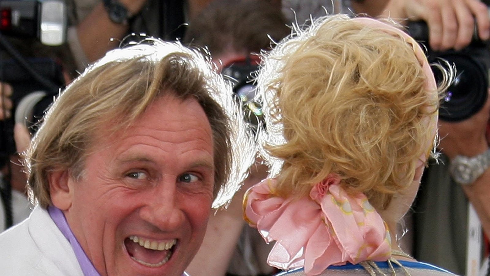 DePardieu दोषी ठहराया। कान प्रतिक्रिया करता है। लेकिन क्या #MeToo आखिरकार फ्रांस में जीत गया?