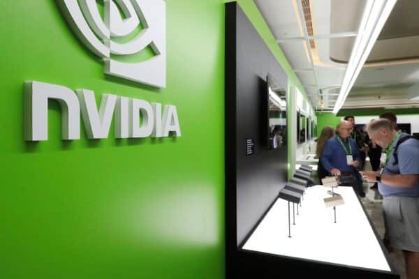 NVIDIA Q1 परिणामों के साथ टैरिफ-चालित अशांति को खत्म करता है जो ग्रहण अनुमानों को ग्रहण करता है